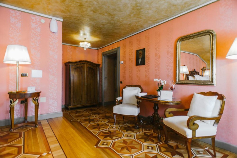 Villa Crespi Room